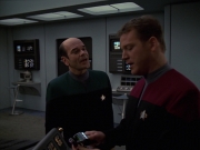 extant_StarTrek_VOY_7x20-AuthorAuthor_0525.jpg