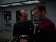 extant_StarTrek_VOY_7x20-AuthorAuthor_0528.jpg