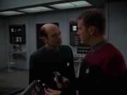 extant_StarTrek_VOY_7x20-AuthorAuthor_0529.jpg