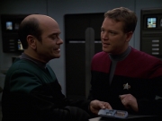 extant_StarTrek_VOY_7x20-AuthorAuthor_0554.jpg
