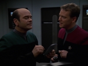 extant_StarTrek_VOY_7x20-AuthorAuthor_0555.jpg