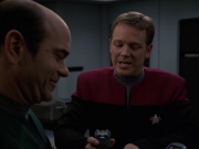 Filename=extant_StarTrek_VOY_7x20-AuthorAuthor_0586.jpg
Filesize=114KiB
Dimensions=1200x900
Date added=Jan 16, 2020 extant_StarTrek_VOY_7x20-AuthorAuthor_0586.jpg
