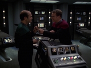 extant_StarTrek_VOY_7x20-AuthorAuthor_0610.jpg