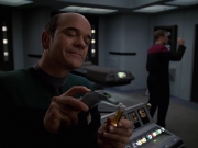 extant_StarTrek_VOY_7x20-AuthorAuthor_0614.jpg