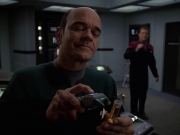 extant_StarTrek_VOY_7x20-AuthorAuthor_0615.jpg