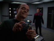 extant_StarTrek_VOY_7x20-AuthorAuthor_0617.jpg
