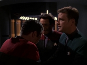 extant_StarTrek_VOY_7x20-AuthorAuthor_0775.jpg
