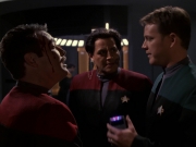 extant_StarTrek_VOY_7x20-AuthorAuthor_0784.jpg