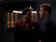 extant_StarTrek_VOY_7x20-AuthorAuthor_0800.jpg