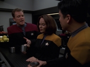 Filename=extant_StarTrek_VOY_7x20-AuthorAuthor_0900.jpg
Filesize=126KiB
Dimensions=1200x900
Date added=Jan 16, 2020 extant_StarTrek_VOY_7x20-AuthorAuthor_0900.jpg