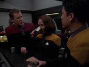 Filename=extant_StarTrek_VOY_7x20-AuthorAuthor_0902.jpg
Filesize=133KiB
Dimensions=1200x900
Date added=Jan 16, 2020 extant_StarTrek_VOY_7x20-AuthorAuthor_0902.jpg