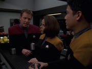 Filename=extant_StarTrek_VOY_7x20-AuthorAuthor_0907.jpg
Filesize=131KiB
Dimensions=1200x900
Date added=Jan 16, 2020 extant_StarTrek_VOY_7x20-AuthorAuthor_0907.jpg