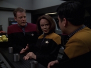 Filename=extant_StarTrek_VOY_7x20-AuthorAuthor_0934.jpg
Filesize=129KiB
Dimensions=1200x900
Date added=Jan 16, 2020 extant_StarTrek_VOY_7x20-AuthorAuthor_0934.jpg