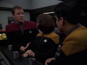 Filename=extant_StarTrek_VOY_7x20-AuthorAuthor_0937.jpg
Filesize=128KiB
Dimensions=1200x900
Date added=Jan 16, 2020 extant_StarTrek_VOY_7x20-AuthorAuthor_0937.jpg