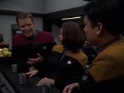 Filename=extant_StarTrek_VOY_7x20-AuthorAuthor_0958.jpg
Filesize=129KiB
Dimensions=1200x900
Date added=Jan 16, 2020 extant_StarTrek_VOY_7x20-AuthorAuthor_0958.jpg
