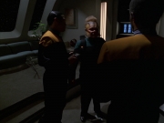 Filename=extant_StarTrek_VOY_7x20-AuthorAuthor_1296.jpg
Filesize=101KiB
Dimensions=1200x900
Date added=Jan 16, 2020 extant_StarTrek_VOY_7x20-AuthorAuthor_1296.jpg