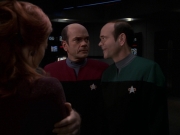 extant_StarTrek_VOY_7x20-AuthorAuthor_1990.jpg