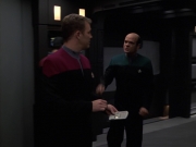 extant_StarTrek_VOY_7x20-AuthorAuthor_2043.jpg