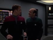 extant_StarTrek_VOY_7x20-AuthorAuthor_2046.jpg