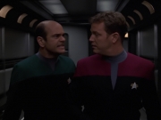 extant_StarTrek_VOY_7x20-AuthorAuthor_2058.jpg