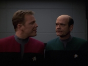 Filename=extant_StarTrek_VOY_7x20-AuthorAuthor_2147.jpg
Filesize=97KiB
Dimensions=1200x900
Date added=Jan 16, 2020 extant_StarTrek_VOY_7x20-AuthorAuthor_2147.jpg