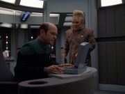 extant_StarTrek_VOY_7x20-AuthorAuthor_2210.jpg