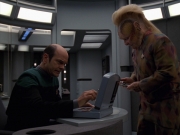Filename=extant_StarTrek_VOY_7x20-AuthorAuthor_2213.jpg
Filesize=145KiB
Dimensions=1200x900
Date added=Jan 16, 2020 extant_StarTrek_VOY_7x20-AuthorAuthor_2213.jpg