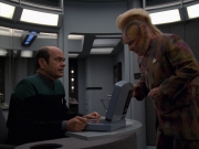 Filename=extant_StarTrek_VOY_7x20-AuthorAuthor_2216.jpg
Filesize=147KiB
Dimensions=1200x900
Date added=Jan 16, 2020 extant_StarTrek_VOY_7x20-AuthorAuthor_2216.jpg