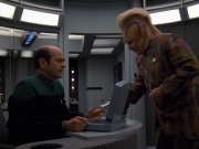 Filename=extant_StarTrek_VOY_7x20-AuthorAuthor_2217.jpg
Filesize=147KiB
Dimensions=1200x900
Date added=Jan 16, 2020 extant_StarTrek_VOY_7x20-AuthorAuthor_2217.jpg