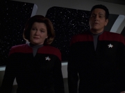 Filename=extant_StarTrek_VOY_7x20-AuthorAuthor_2389.jpg
Filesize=101KiB
Dimensions=1200x900
Date added=Jan 16, 2020 extant_StarTrek_VOY_7x20-AuthorAuthor_2389.jpg