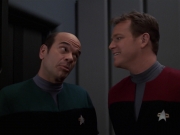 Filename=extant_StarTrek_VOY_7x20-AuthorAuthor_2422.jpg
Filesize=105KiB
Dimensions=1200x900
Date added=Jan 16, 2020 extant_StarTrek_VOY_7x20-AuthorAuthor_2422.jpg