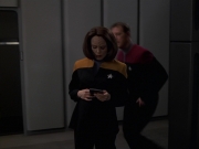 extant_StarTrek_VOY_7x20-AuthorAuthor_2432.jpg
