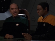Filename=extant_StarTrek_VOY_7x20-AuthorAuthor_2724.jpg
Filesize=105KiB
Dimensions=1200x900
Date added=Jan 16, 2020 extant_StarTrek_VOY_7x20-AuthorAuthor_2724.jpg