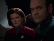 Filename=extant_StarTrek_VOY_7x20-AuthorAuthor_2736.jpg
Filesize=105KiB
Dimensions=1200x900
Date added=Jan 16, 2020 extant_StarTrek_VOY_7x20-AuthorAuthor_2736.jpg