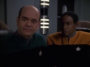 extant_StarTrek_VOY_7x20-AuthorAuthor_2785.jpg