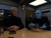 extant_StarTrek_VOY_7x20-AuthorAuthor_2852.jpg