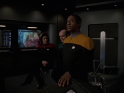 Filename=extant_StarTrek_VOY_7x20-AuthorAuthor_2863.jpg
Filesize=111KiB
Dimensions=1200x900
Date added=Jan 16, 2020 extant_StarTrek_VOY_7x20-AuthorAuthor_2863.jpg