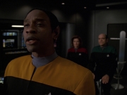 Filename=extant_StarTrek_VOY_7x20-AuthorAuthor_2880.jpg
Filesize=118KiB
Dimensions=1200x900
Date added=Jan 16, 2020 extant_StarTrek_VOY_7x20-AuthorAuthor_2880.jpg