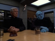 extant_StarTrek_VOY_7x20-AuthorAuthor_2901.jpg