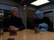 extant_StarTrek_VOY_7x20-AuthorAuthor_2902.jpg