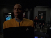 Filename=extant_StarTrek_VOY_7x20-AuthorAuthor_2956.jpg
Filesize=112KiB
Dimensions=1200x900
Date added=Jan 16, 2020 extant_StarTrek_VOY_7x20-AuthorAuthor_2956.jpg