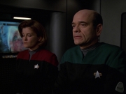 extant_StarTrek_VOY_7x20-AuthorAuthor_2965.jpg