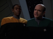 extant_StarTrek_VOY_7x20-AuthorAuthor_3029.jpg