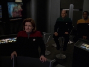 extant_StarTrek_VOY_7x20-AuthorAuthor_3210.jpg