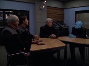 Filename=extant_StarTrek_VOY_7x20-AuthorAuthor_3448.jpg
Filesize=140KiB
Dimensions=1200x900
Date added=Jan 16, 2020 extant_StarTrek_VOY_7x20-AuthorAuthor_3448.jpg