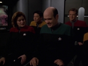 Filename=extant_StarTrek_VOY_7x20-AuthorAuthor_3524.jpg
Filesize=114KiB
Dimensions=1200x900
Date added=Jan 16, 2020 extant_StarTrek_VOY_7x20-AuthorAuthor_3524.jpg