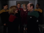 Filename=extant_StarTrek_VOY_7x20-AuthorAuthor_3546.jpg
Filesize=119KiB
Dimensions=1200x900
Date added=Jan 16, 2020 extant_StarTrek_VOY_7x20-AuthorAuthor_3546.jpg