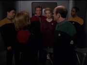 Filename=extant_StarTrek_VOY_7x20-AuthorAuthor_3548.jpg
Filesize=115KiB
Dimensions=1200x900
Date added=Jan 16, 2020 extant_StarTrek_VOY_7x20-AuthorAuthor_3548.jpg