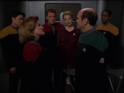 Filename=extant_StarTrek_VOY_7x20-AuthorAuthor_3550.jpg
Filesize=114KiB
Dimensions=1200x900
Date added=Jan 16, 2020 extant_StarTrek_VOY_7x20-AuthorAuthor_3550.jpg