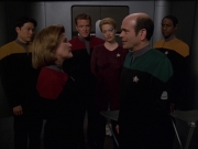 Filename=extant_StarTrek_VOY_7x20-AuthorAuthor_3552.jpg
Filesize=115KiB
Dimensions=1200x900
Date added=Jan 16, 2020 extant_StarTrek_VOY_7x20-AuthorAuthor_3552.jpg